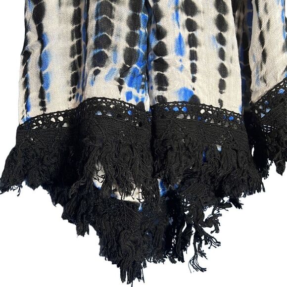 Gypsy Sand Women's Frayed Hem Tie-Dye Pattern Blue/Black/Cream Scarf NWT - Picture 2 of 7